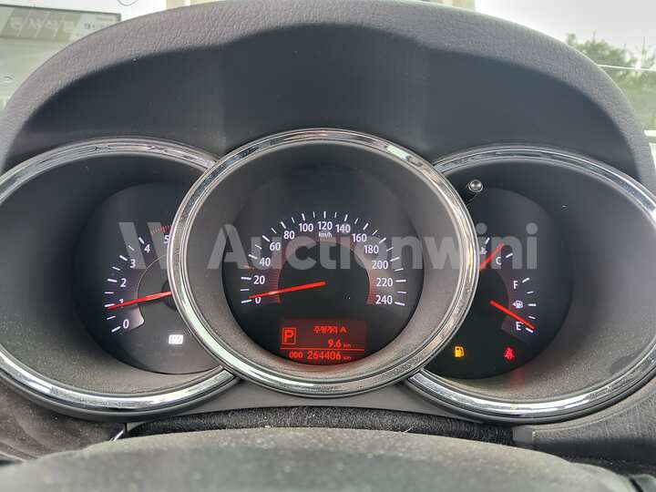 Kia Sorento 2010 — 35