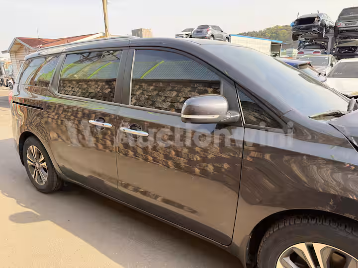 Kia Carnival 2020 — 16