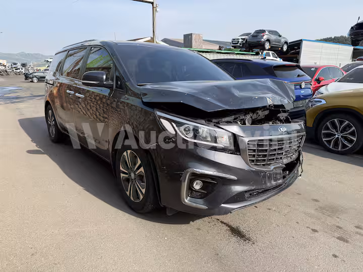 Kia Carnival 2020 — 3