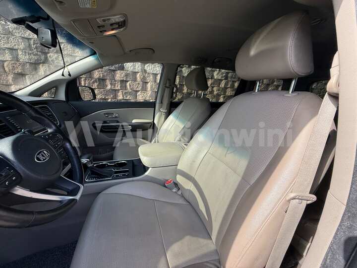 Kia Carnival 2020 — 34