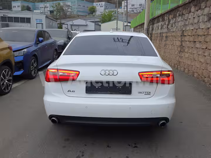Audi A6 2014 — 5