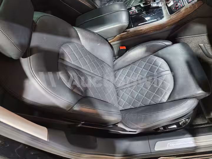 Audi A8 2016 — 31