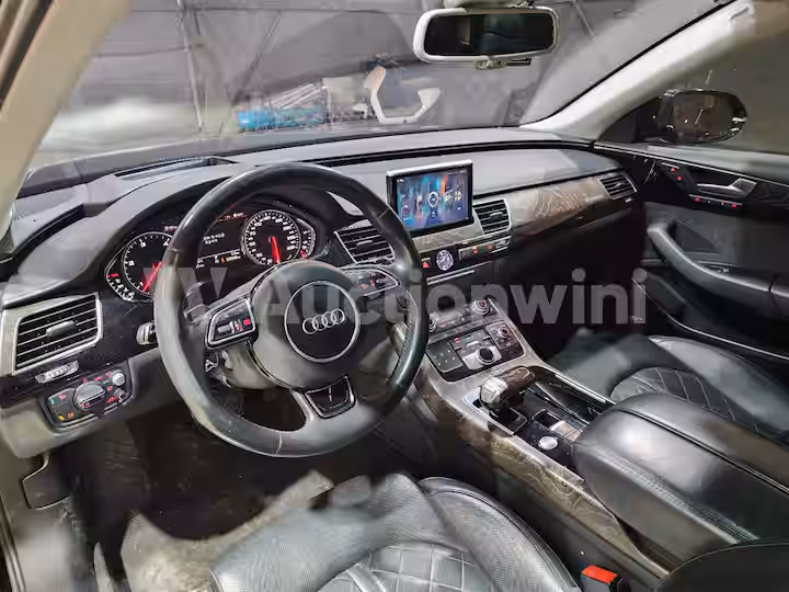 Audi A8 2016 — 35
