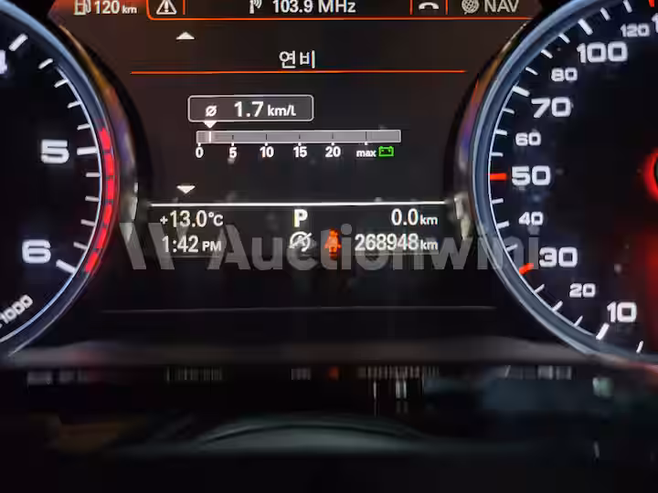 Audi A8 2016 — 39