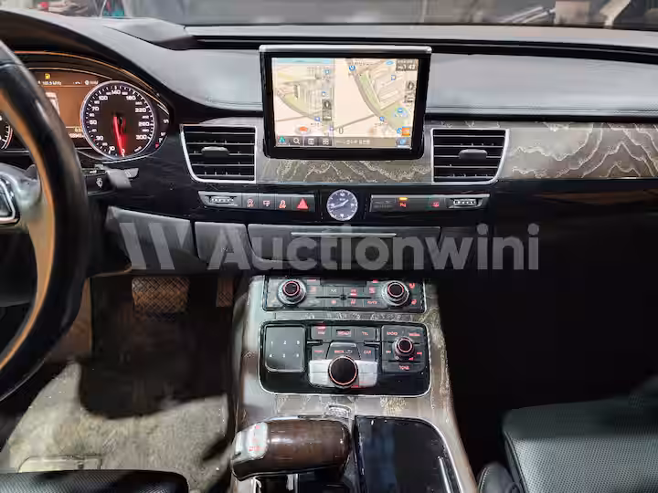 Audi A8 2016 — 41