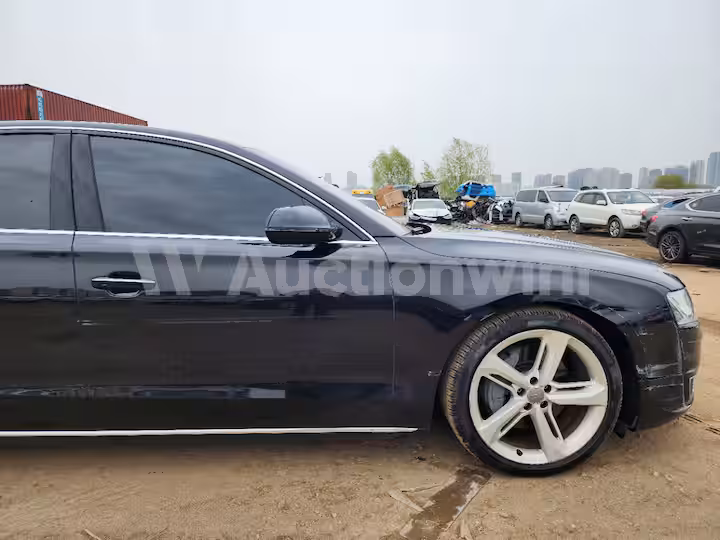Audi A8 2016 — 63