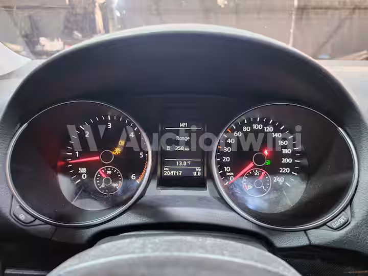 Volkswagen Golf 2012 — 39