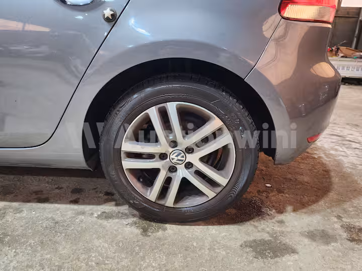 Volkswagen Golf 2012 — 50