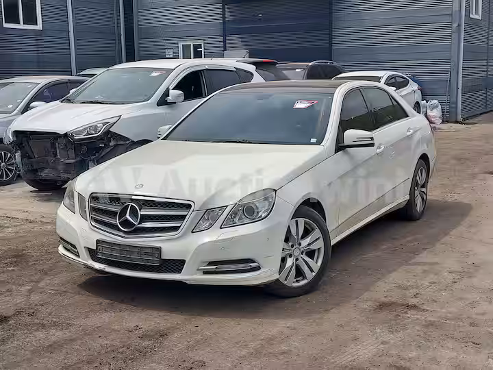 Mercedes Benz E Class 2011 — 2