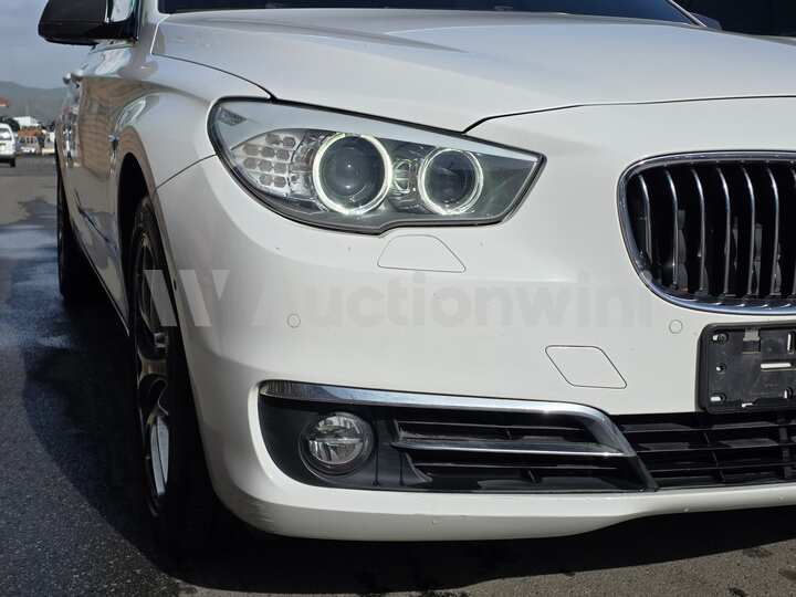 BMW Grand Turismo 2013 — 11