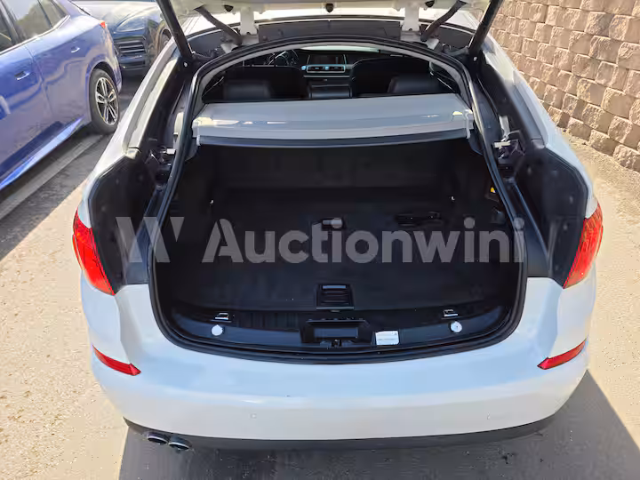BMW Grand Turismo 2013 — 24