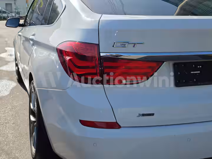 BMW Grand Turismo 2013 — 7