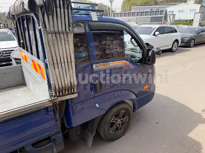 Kia Bongo3 2014 — 17