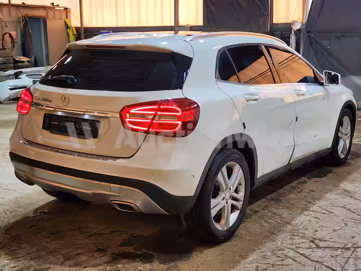 Mercedes Benz GLA Class 2016 — 5