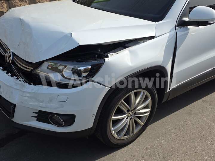 Volkswagen Tiguan 2015 — 15