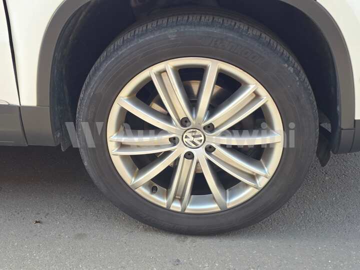 Volkswagen Tiguan 2015 — 53