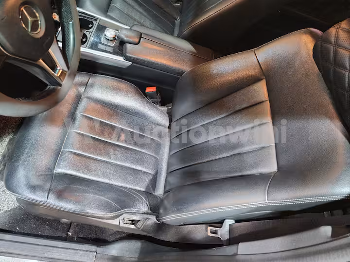 Mercedes Benz E Class 2015 — 15