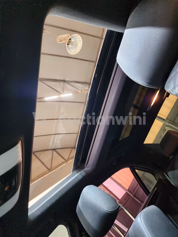 Mercedes Benz E Class 2015 — 45
