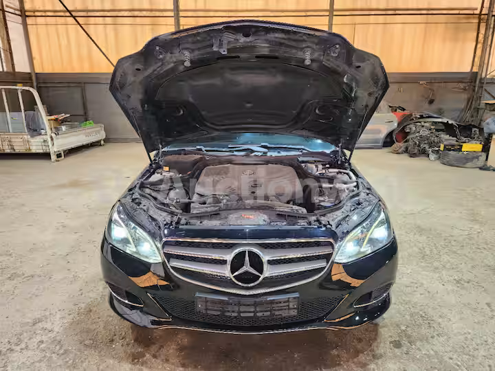 Mercedes Benz E Class 2015 — 10