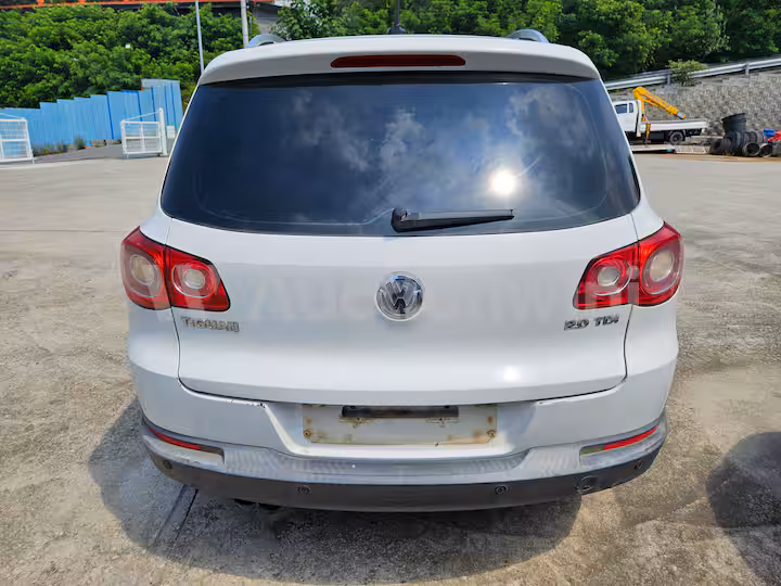 Volkswagen Tiguan 2010 — 4