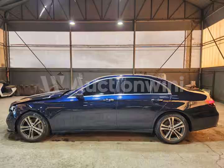 Mercedes Benz E Class 2022 — 2