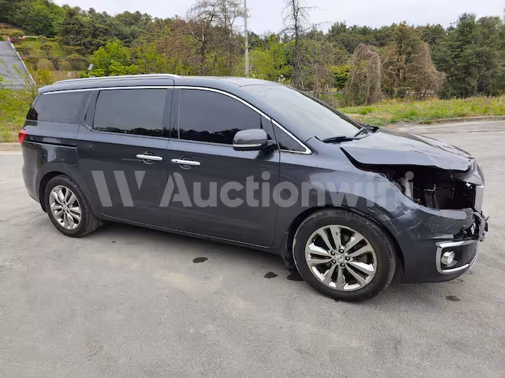 Kia Carnival 2016 — 3