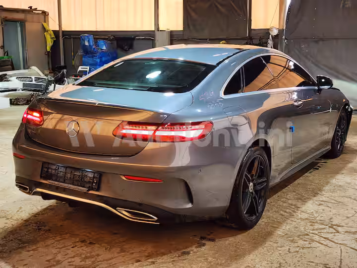 Mercedes Benz E Class 2017 — 5