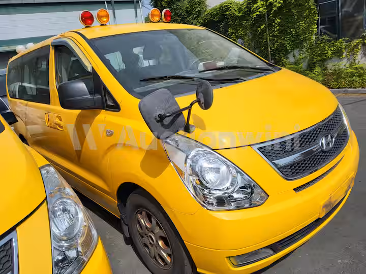Hyundai Starex 2012 — 2
