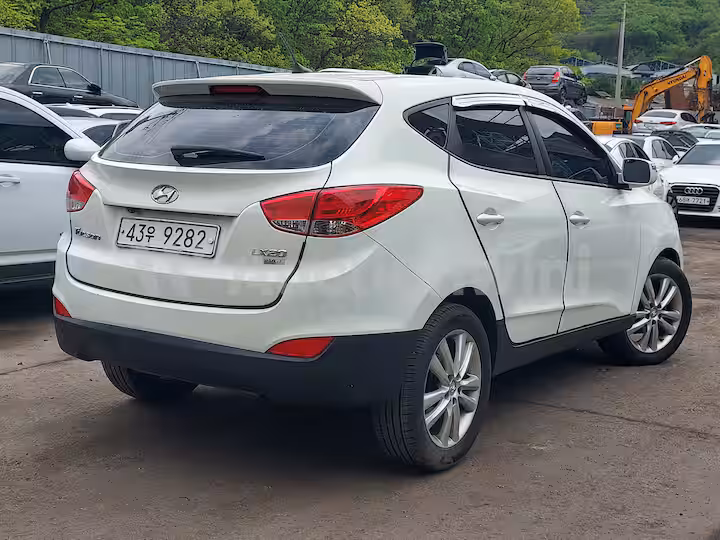 Hyundai Tucson 2010 — 5