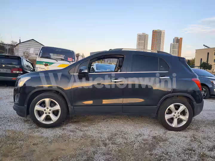 Chevrolet Trax 2015 — 2