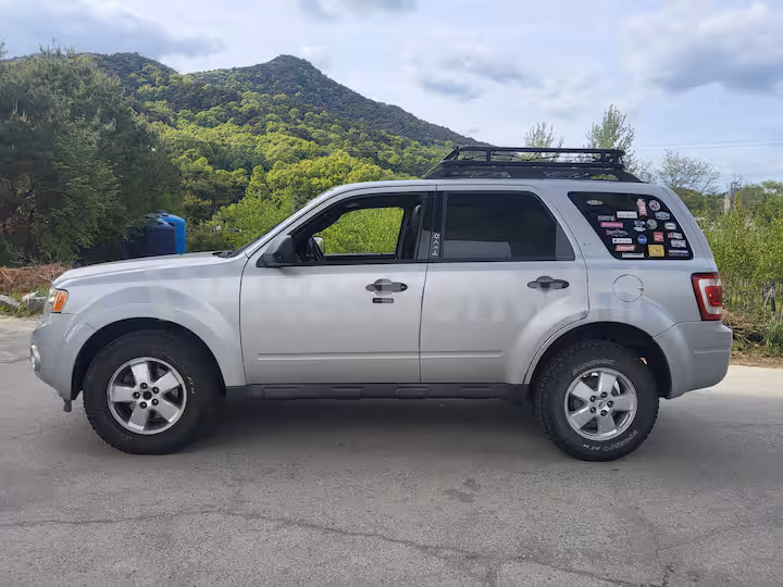 Ford Escape 2009 — 2