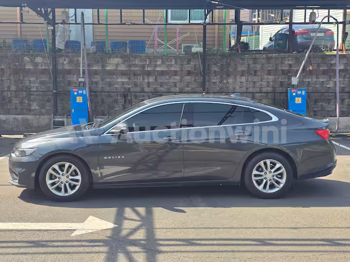 Chevrolet Malibu 2017 — 3