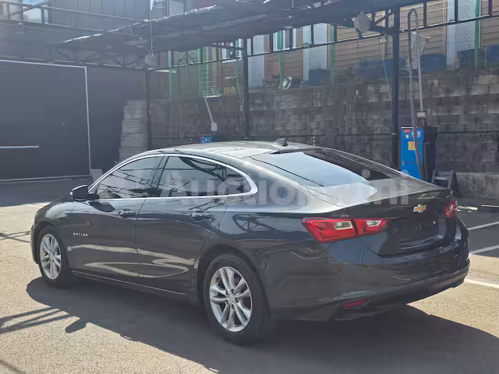 Chevrolet Malibu 2017 — 4