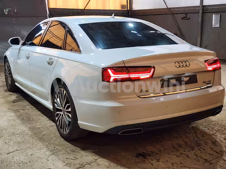 Audi A6 2016 — 3