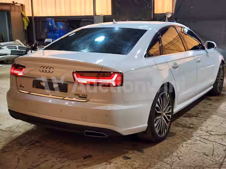 Audi A6 2016 — 5