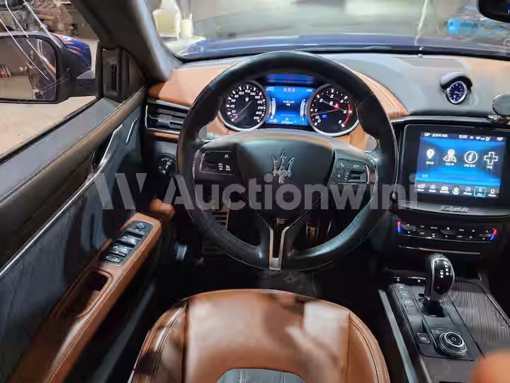 Maserati Ghibli 2018 — 36