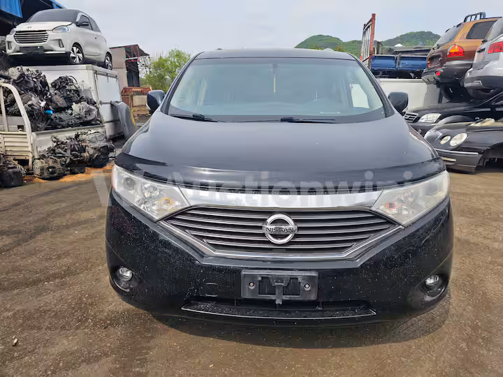 Nissan Quest 2012 — 1