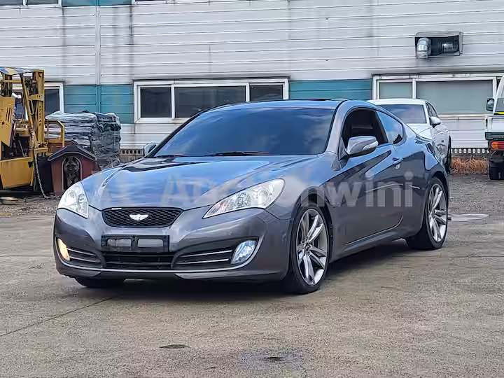 Genesis Coupe 2010 — 2