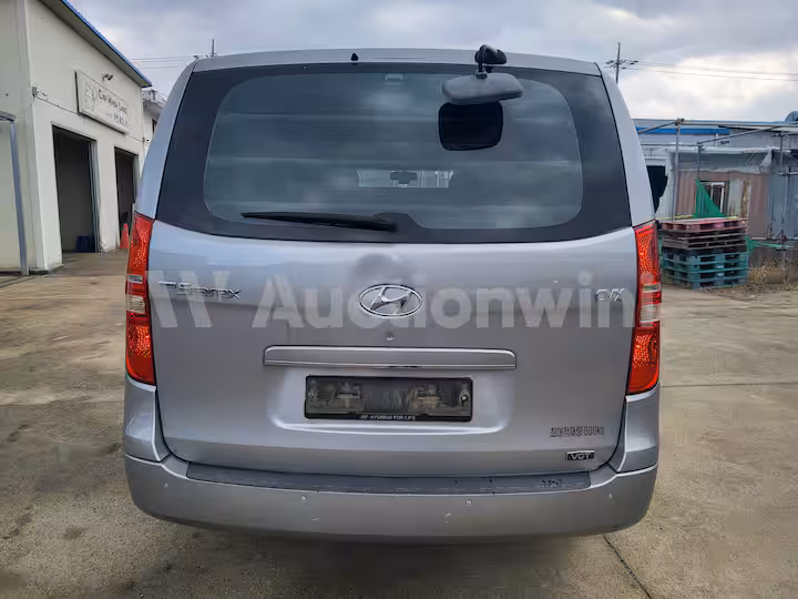 Hyundai Starex 2011 — 4