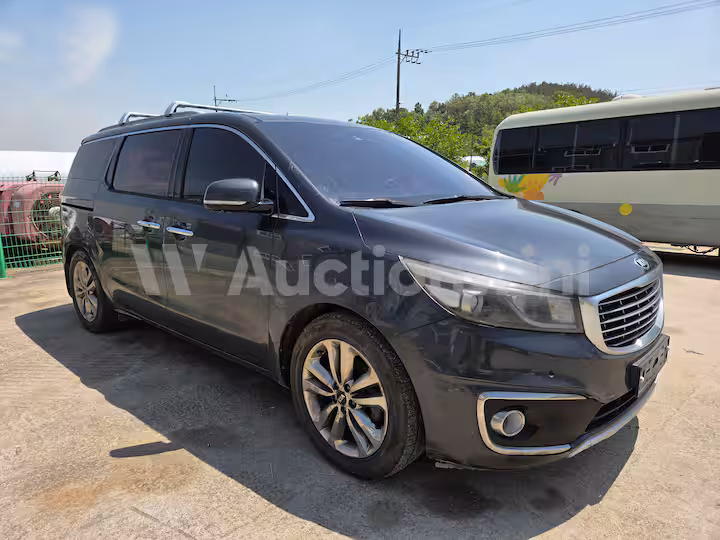 Kia Carnival 2015 — 3