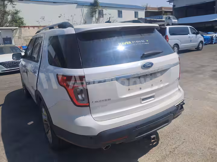 Ford Explorer 2013 — 3