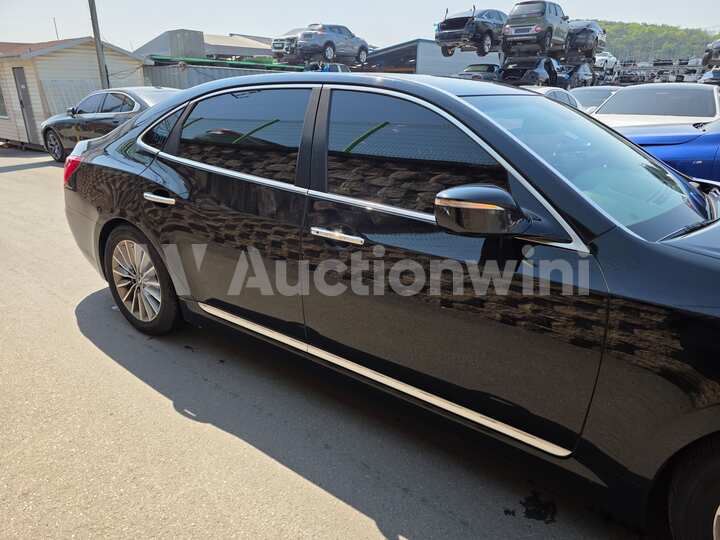 Hyundai Equus 2014 — 13