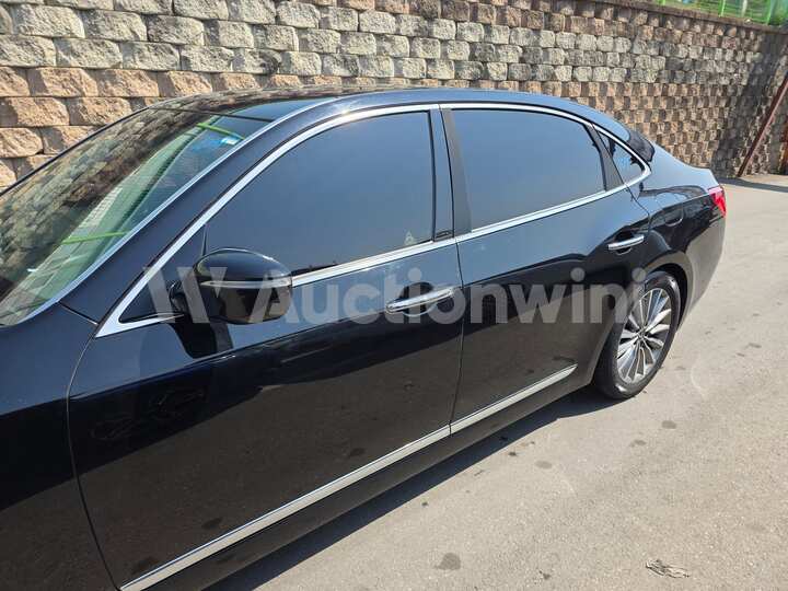 Hyundai Equus 2014 — 16