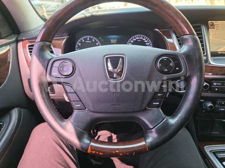 Hyundai Equus 2014 — 30