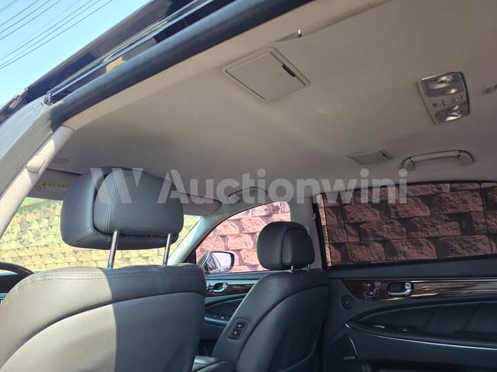 Hyundai Equus 2014 — 39