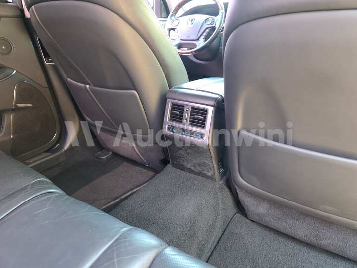 Hyundai Equus 2014 — 44