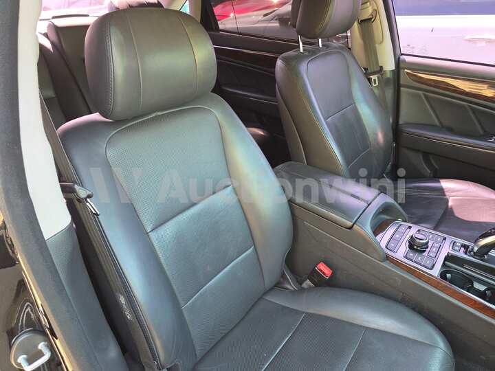 Hyundai Equus 2014 — 49