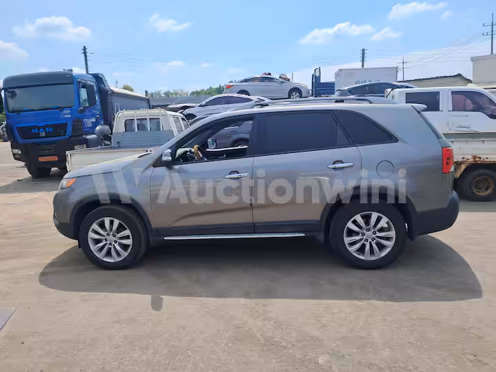 Kia Sorento 2010 — 2