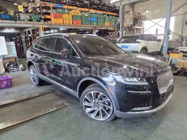 Lincoln Nautilus 2022 — 1