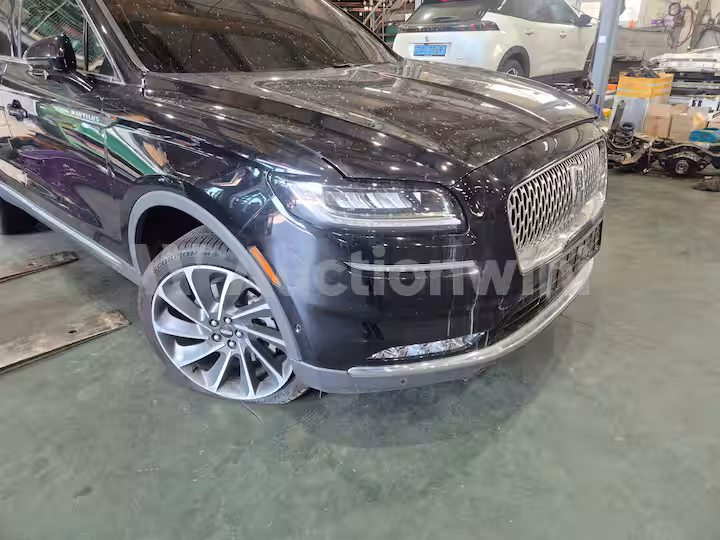 Lincoln Nautilus 2022 — 3